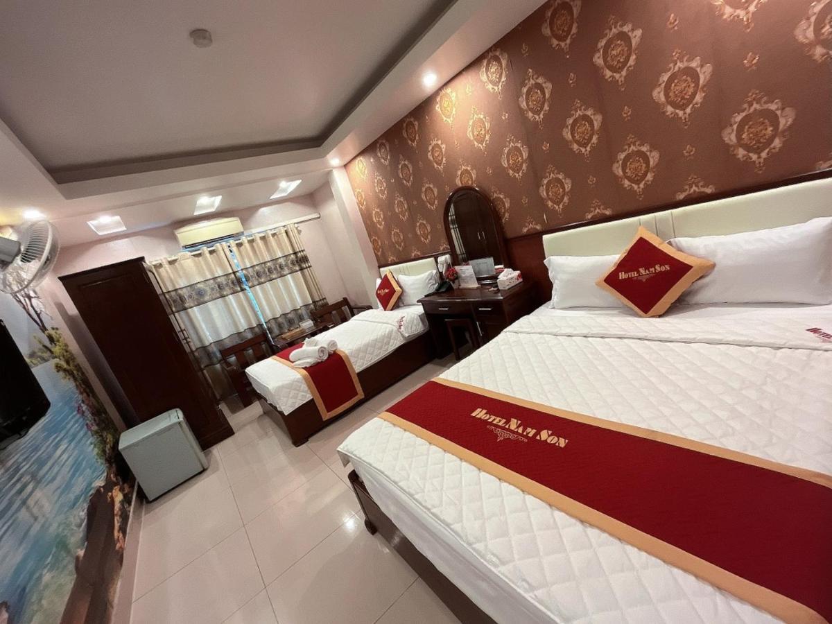 Hotel Khach San Nam Son Dong Khe Exteriér fotografie