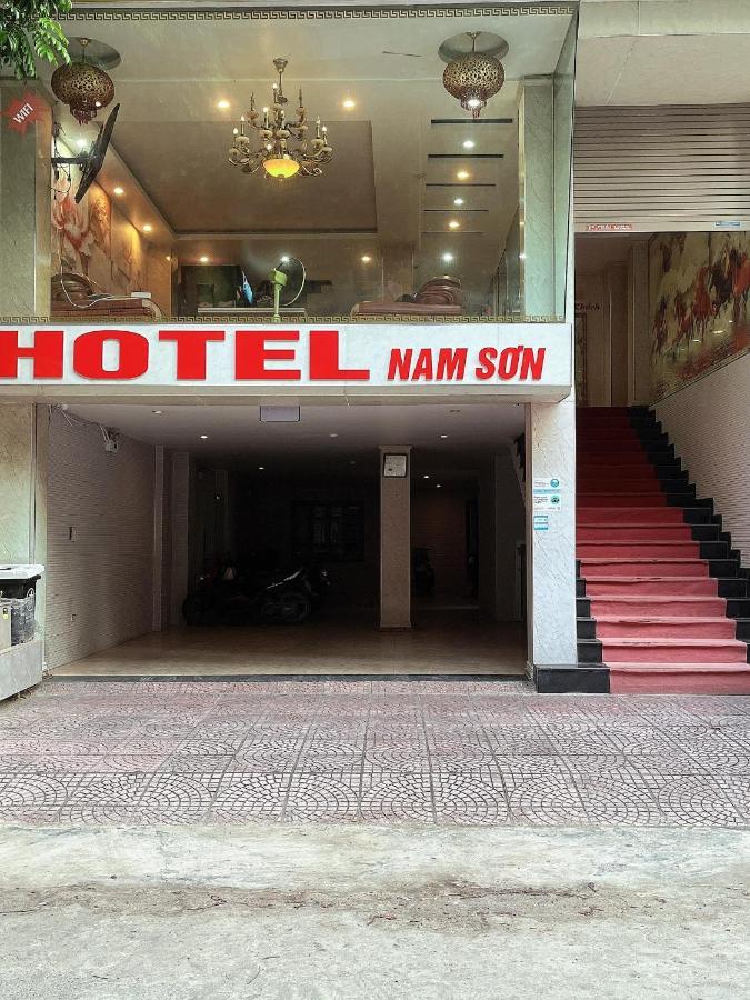 Hotel Khach San Nam Son Dong Khe Exteriér fotografie