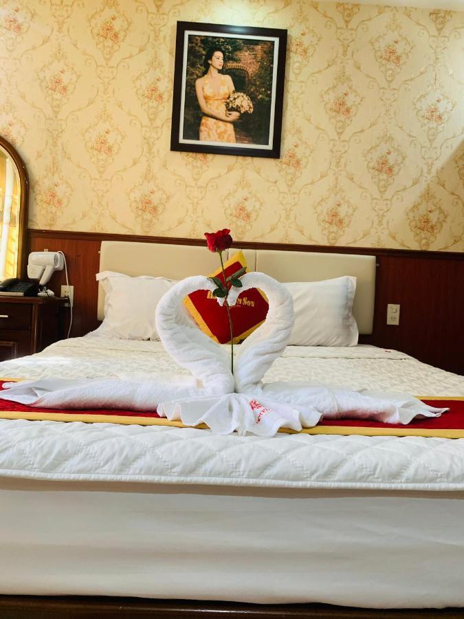 Hotel Khach San Nam Son Dong Khe Exteriér fotografie
